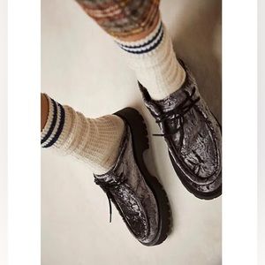 NWOT FP Convertible Velvet Oxford Shoes